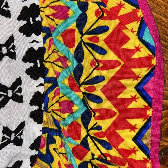 Magic midi wrap pattern with comfortable elastic waist bright contrasting color - Picture 5 of 5